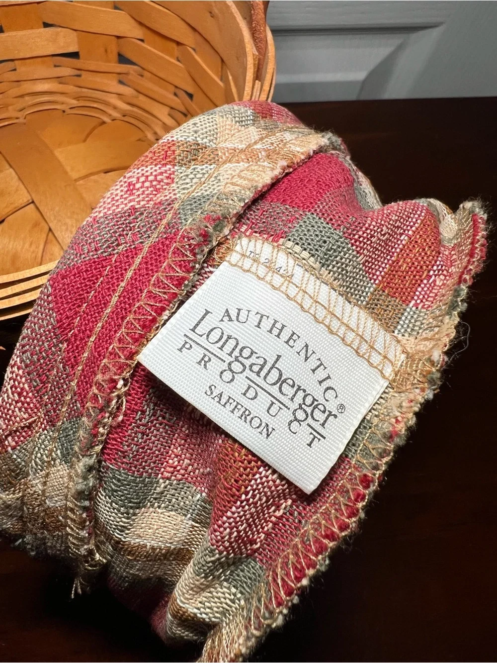 Vtg Longaberger Handwoven Basket with Red Plaid Liner 2002